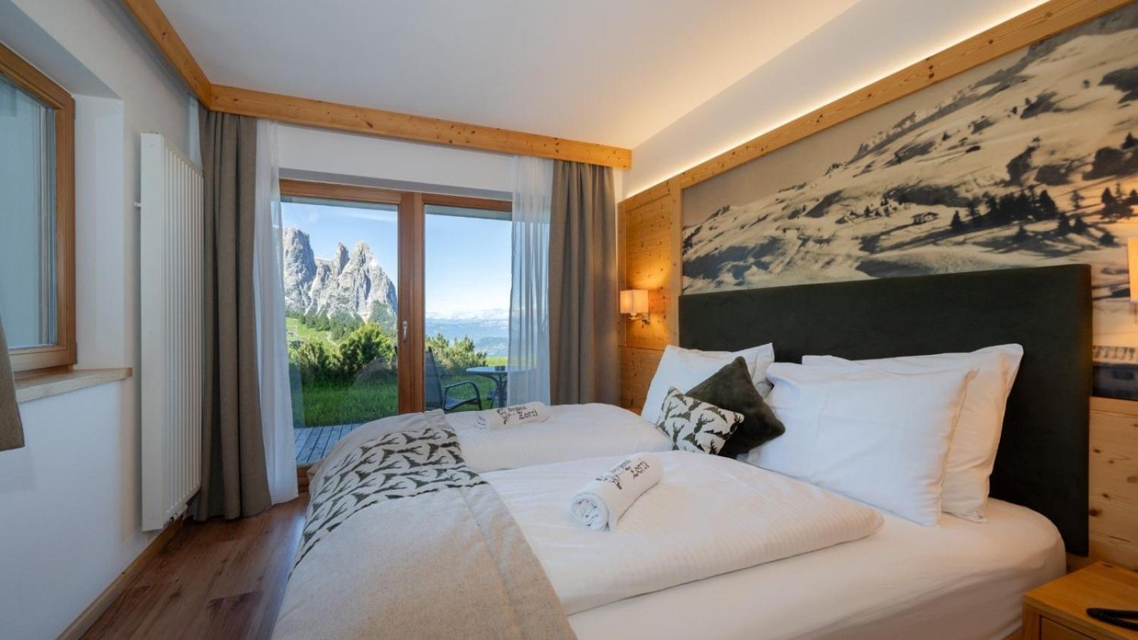 Berghotel Zorzi Альпе-ді-Сьюзі Екстер'єр фото