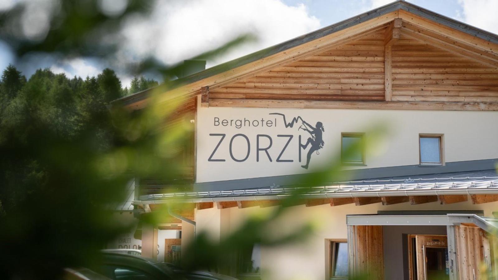 Berghotel Zorzi Альпе-ді-Сьюзі Екстер'єр фото
